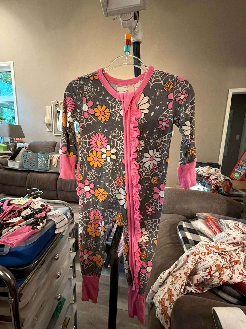 Bootiful Blooms Bamboo Ruffle Zippy